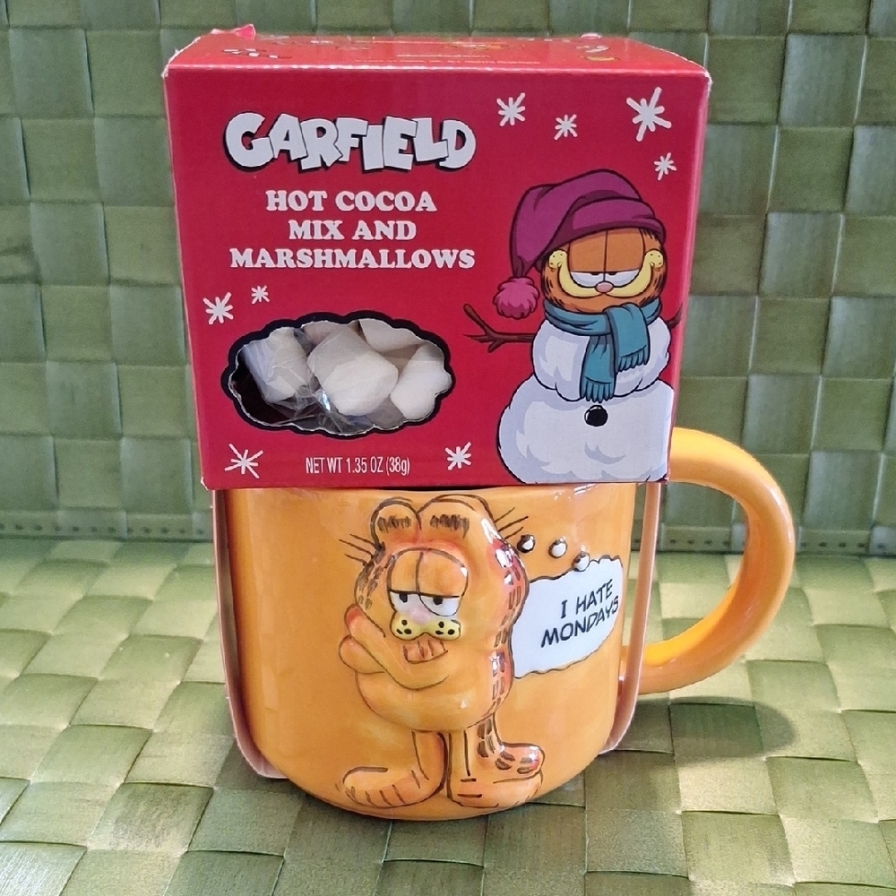 Nickelodeon Garfield Orange Mug with Hot Cocoa Mix